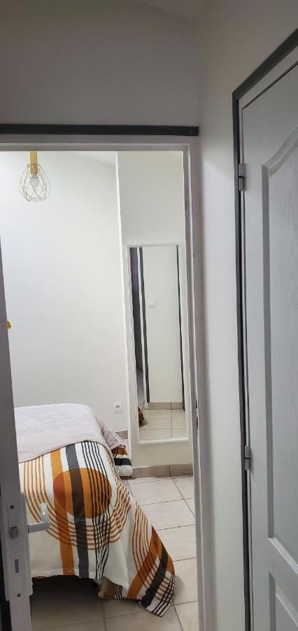Triangle D'Or - Calme Et Cosy, Appartement 1 Chambre Saint-Quentin  Exterior photo