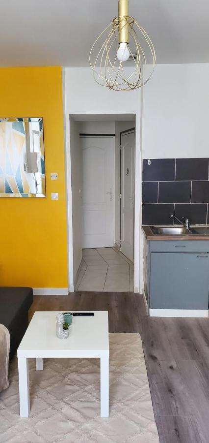 Triangle D'Or - Calme Et Cosy, Appartement 1 Chambre Saint-Quentin  Exterior photo